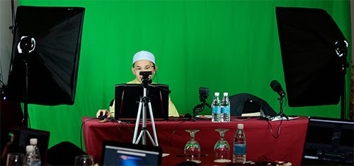live streaming and broadcasting